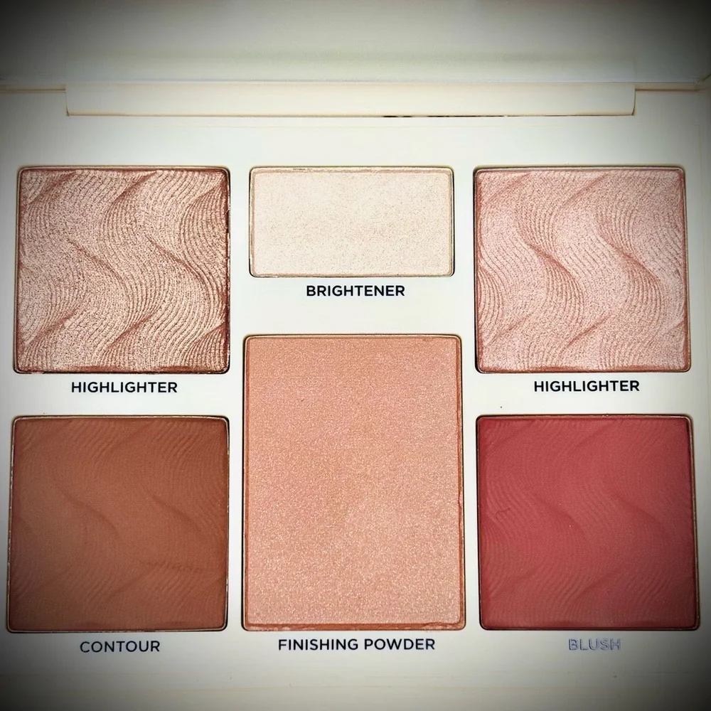 Makeup Palette with Pink and Brown Shades Medium-Deep